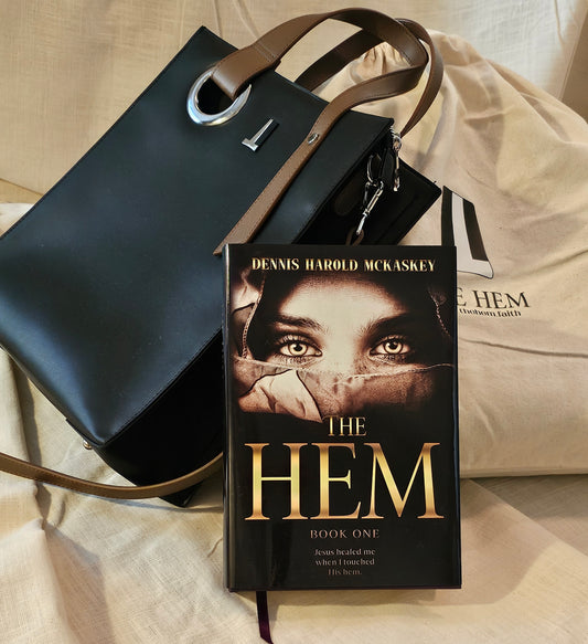  For a limited time, the designer Tote comes with The Hem collector's edition novel.